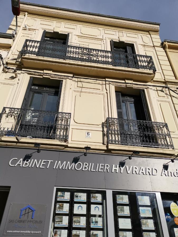 Saint-Chamond Aparthotel Luaran gambar